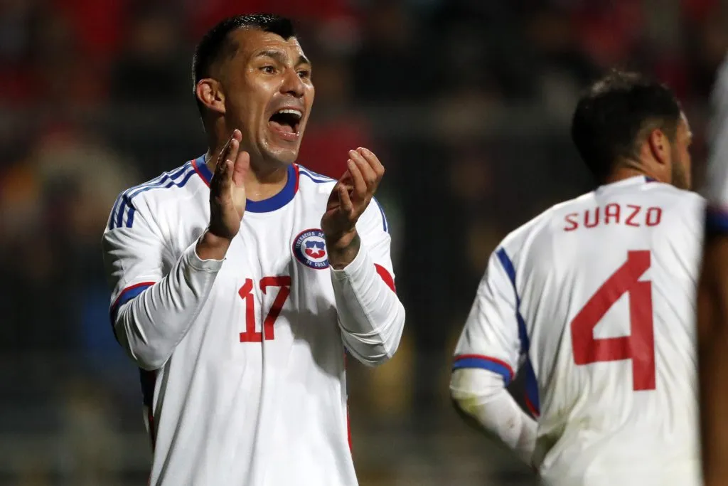 Gary Medel puede emprender su retorno a Sudamérica luego de una década en la elite de Europa (Photosport)
