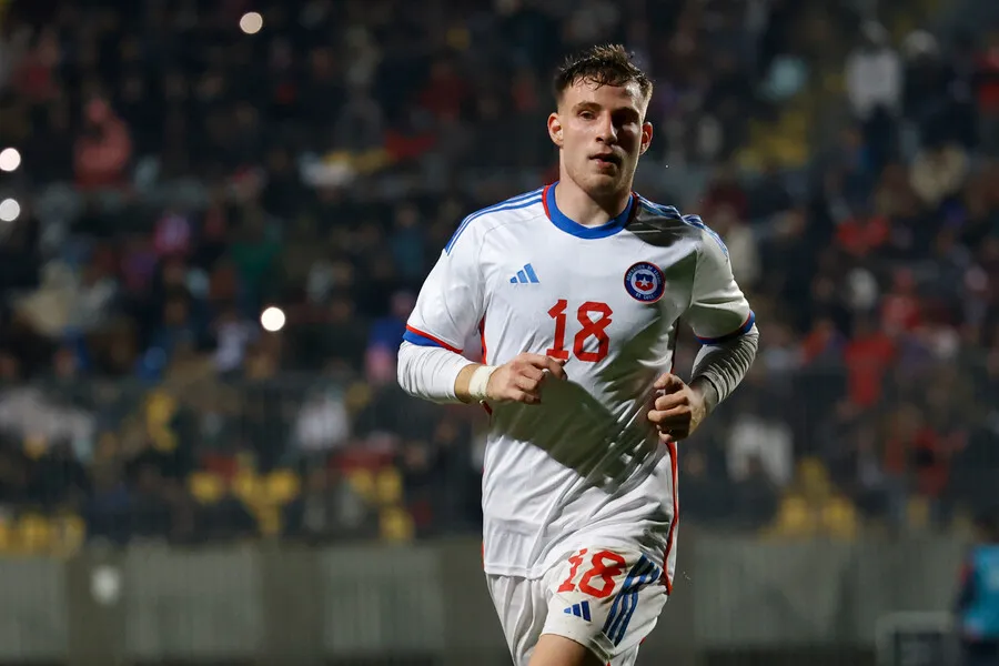 Barticciotto cada vez más lejos de Colo Colo. | Foto: Photosport