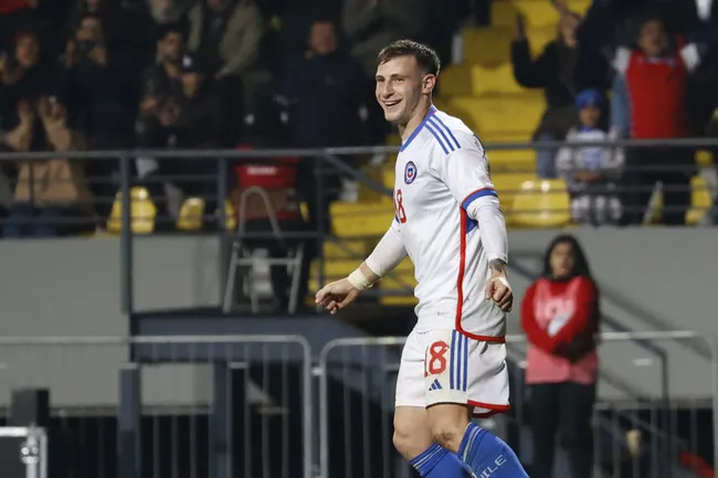 Bruno Barticciotto tuvo un debut soñado en La Roja (Foto: Photosport)