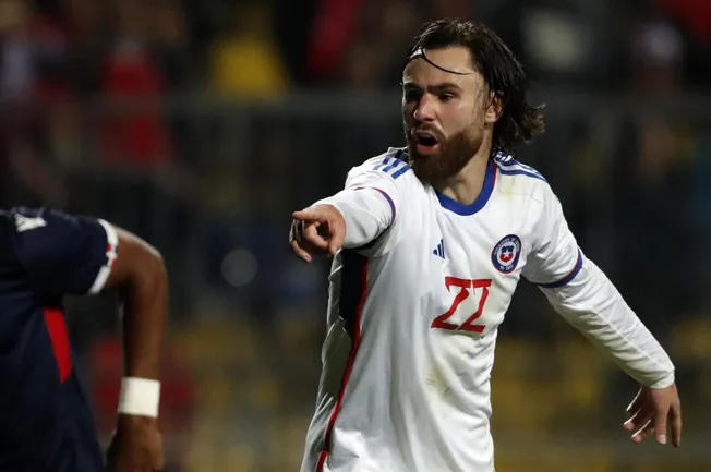 Ben Brereton conquistó su primer hat-trick con la Selección Chilena y entró en la historia de la Roja (Photosport)