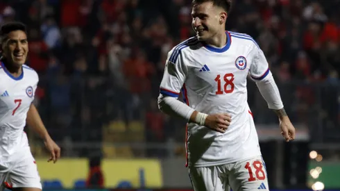 Bruno Barticciotto y su primer doblete con La Roja | Foto: Photosport
