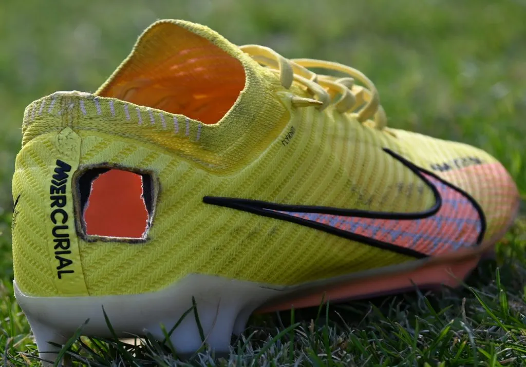 El zapato de Fernando Zampedri para poder jugar en la Universidad Católica (Photosport)