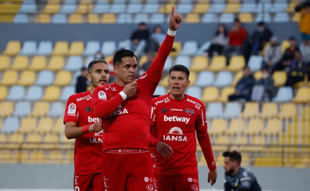 Nicolás Vargas volverá al fútbol tras su salida de Ñublense (Foto: Photosport)