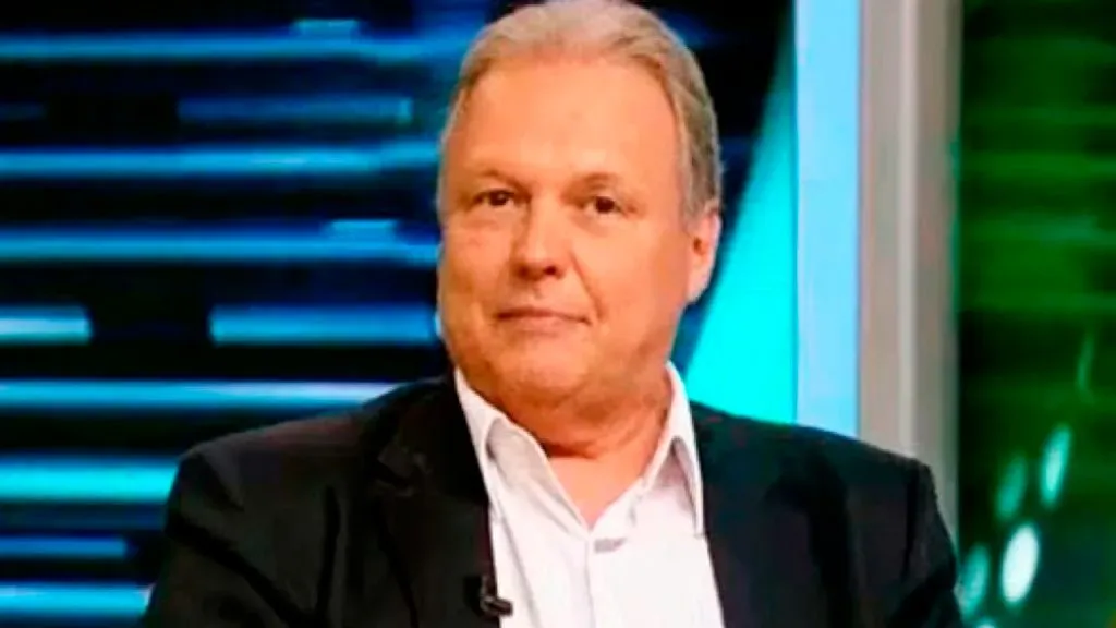 Renato Prado destrozó a Arturo Vidal