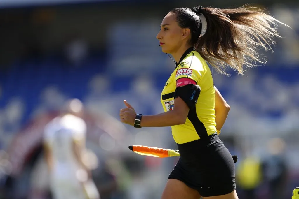 Cindy Nahuelcoy protagoniza un nuevo escándalo en el fútbol chileno (Photosport)
