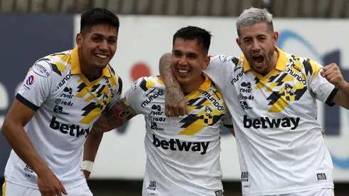 En la U miran de reojo la situación de un volante de Coquimbo.