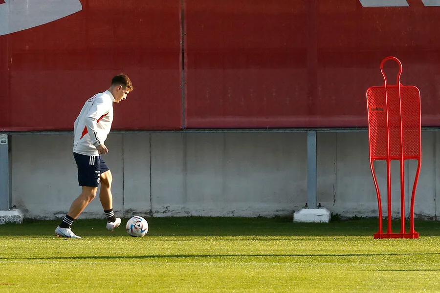 Barticciotto entrena con La Roja. | Foto: Photosport
