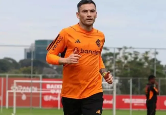 El nuevo percance que sufre Aránguiz en Brasil | Foto: Twitter Inter