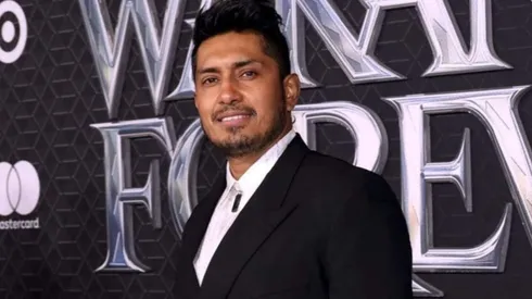 Tenoch Huerta en la premiere de Black Panther: Wakanda Forever.