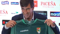 Gustavo Costas pide más recursos para el desarrollo del fútbol boliviano.