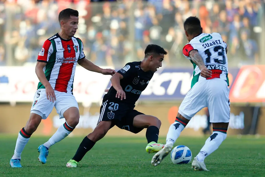 Farías confesó que estuvo cerca de llegar a Universidad de Chile. | Foto: Photosport