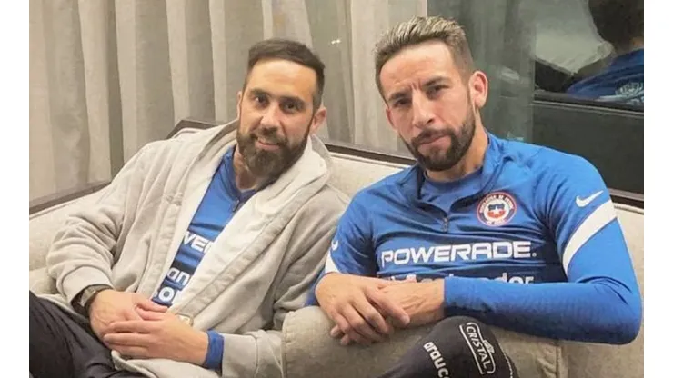 envió un saludo de cumpleaños a Mauricio Isla.
