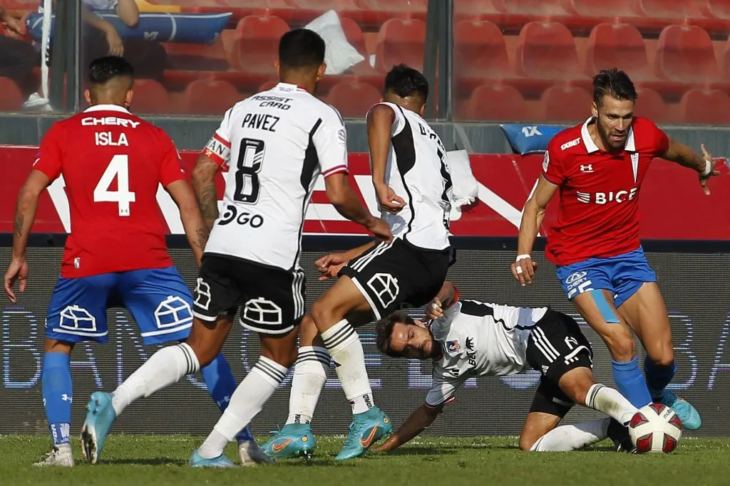 El último partido de Gary Kagelmacher fue el empate sin goles contra Colo-Colo. Dragomir Yankovic/Photosport