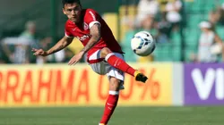 Charles Aránguiz sufrió un nuevo 'percance' en Brasil.