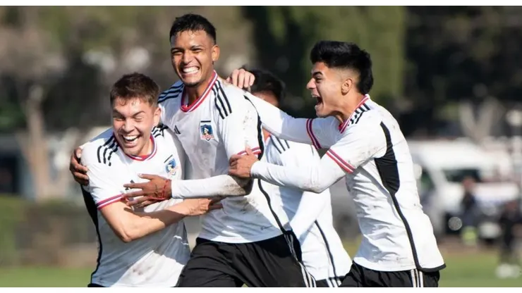 Daniel Gutiérrez anotó un golazo en la agonía para Colo Colo