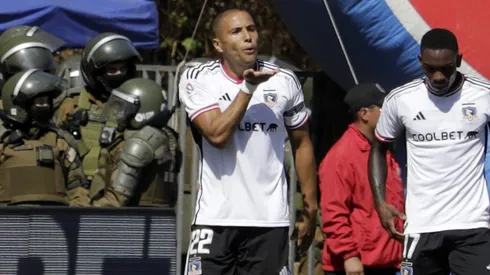 Leandro Benegas llegó a Colo Colo con cartel y su rendimiento ha sido malo, pero él buscará seguir en Macul