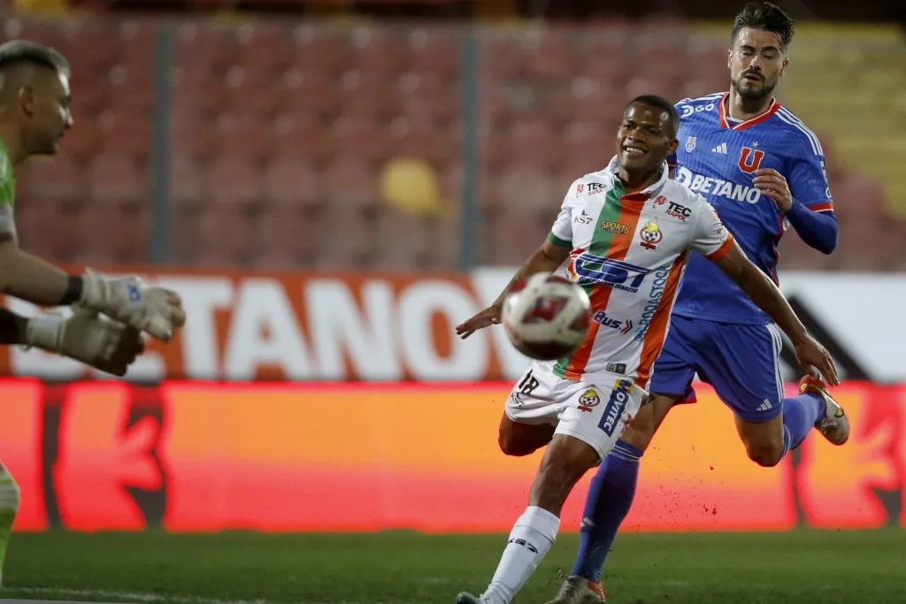 César Munder nació en La Habana y hace más de una década vive en Chile. El futbolista decidió no defender a Cuba ante la Selección Chilena (Photosport)