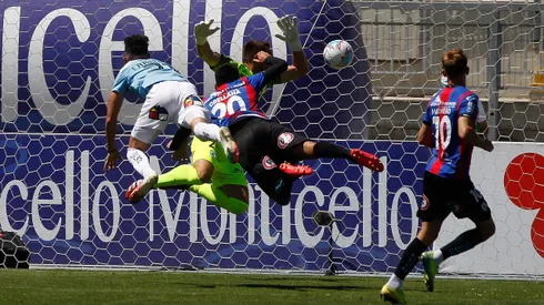 El goleador chileno vuelve a las canchas luego de varios meses de inactividad y el artillero estuvo cerca de jugar en la Universidad de Chile