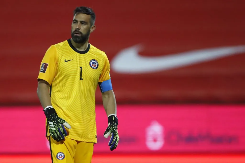 Bravo no estará presente en los amistosos de la Roja | FOTO: Photosport