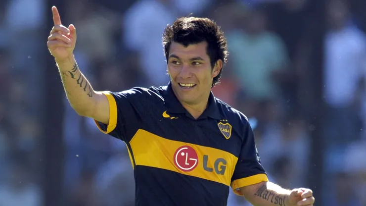 Walter Safarián aclara llamado de Riquelme a Medel