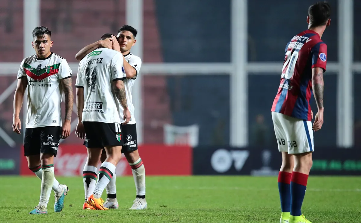 Palestino empata en su visita a San Lorenzo y queda a un punto de ...