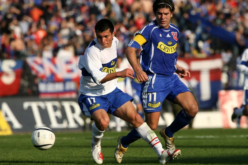 Gary Medel quedó con el pase en su poder tras su adiós al Bologna y un exjugador de la UC no lo quiere de vuelta en el club (Photosport)