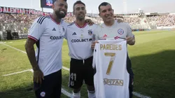 Gary Medel estuvo en el estadio Monumental en la despedida de Esteban Paredes.