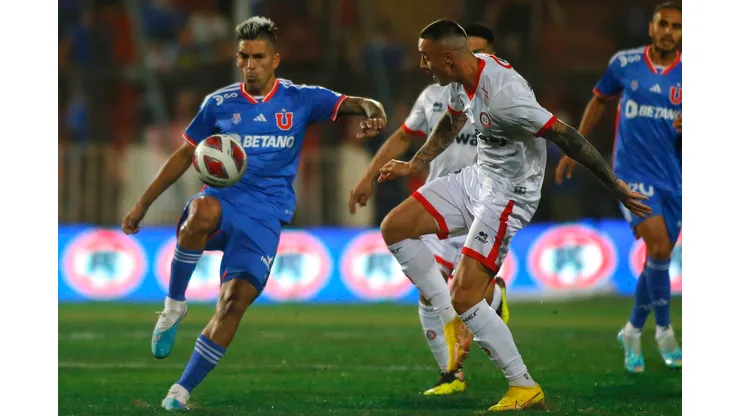 Universidad de Chile descarta riesgo de sanción para Leandro Fernández (Foto: Photosport)