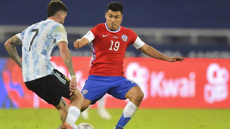 Tomás Alarcón cierra las puertas a una posible vuelta al fútbol chileno