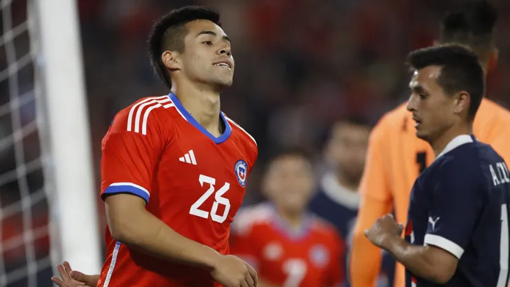 Alexander Aravena está chocho cumpliendo su sueño en la Selección Chilena