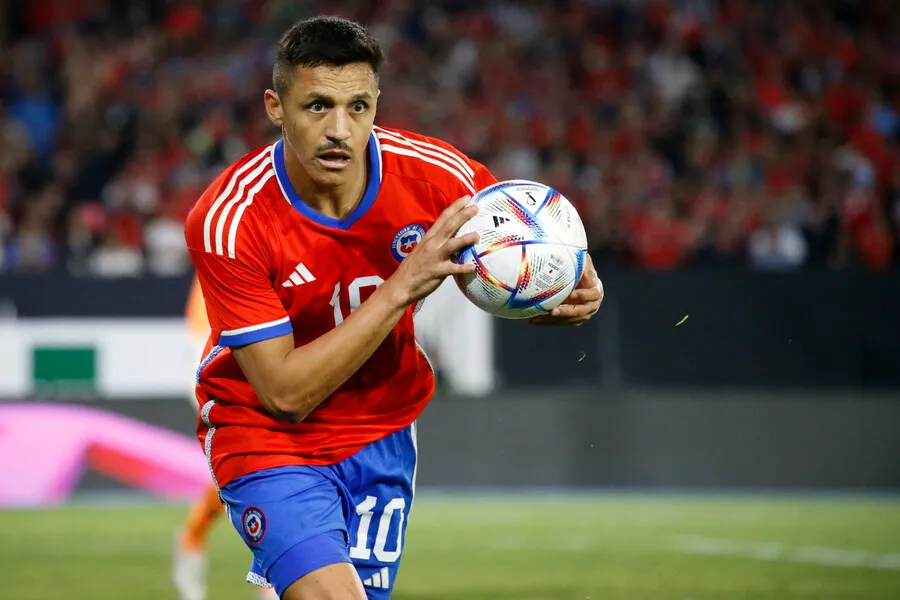 Alexis Sánchez podría partir a Arabia Saudita. | Foto: Photosport