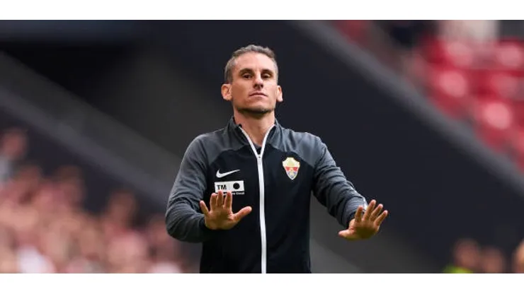 BILBAO, SPAIN - MAY 28: Head coach Sebastian Beccacece of Elche CF reacts during the LaLiga Santander match between Athletic Club and Elche CF at San Mames Stadium on May 28, 2023 in Bilbao, Spain. (Photo by Juan Manuel Serrano Arce/Getty Images)