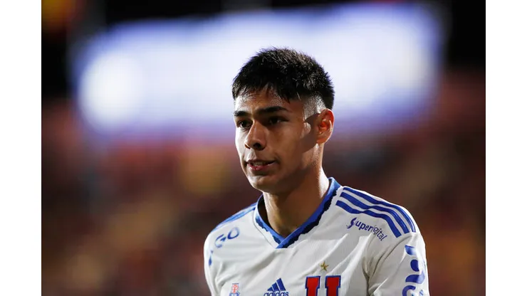 Todo esto se da inmerso en la alta probabilidad que el zurdo emigre al fútbol europeo.