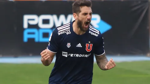 César Vaccia pide a Larrivey para Universidad de Chile