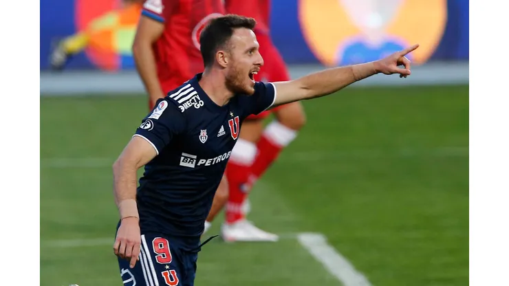 Cristián Mora pide a Ángelo Henríquez para la U