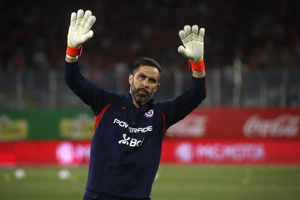 Bravo encabeza la lista de grandes ausentes en la nómina de la Roja | Foto: Photosport