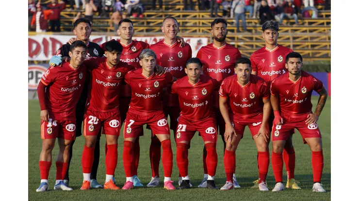 Deportes La Serena sale a jugar por el liderato (Photosport)