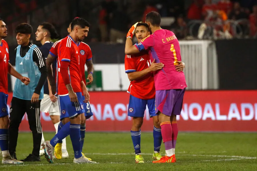Para Gamboa, Bravo debe estar en Eliminatorias. | Foto: Photosport
