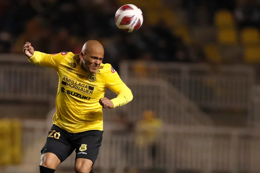 Suazo está más vigent que nunca con San Luis. | Foto: Photosport