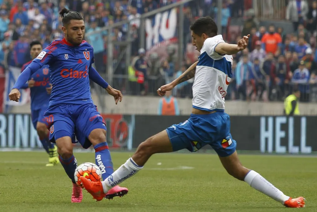 Rodrigo Ureña defendió a la Universidad de Chile y está en el radar de Eduardo Berizzo para la Selección (Photosport)