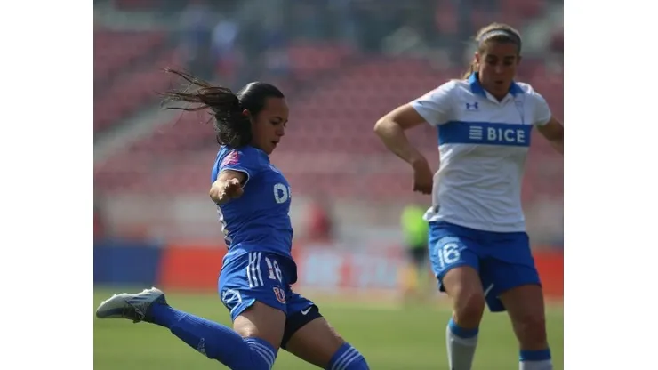 Universidad de Chile Fem recibe a Universidad Católica en Maipú