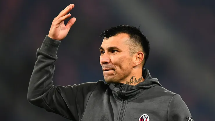 Gary Medel cerca de renovar con el Bologna.