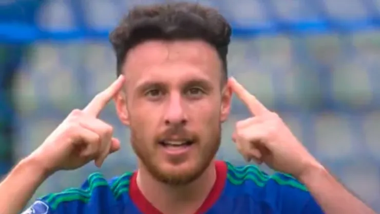 Tras su salida del fútbol polaco, Henríquez deberá definir su futuro.