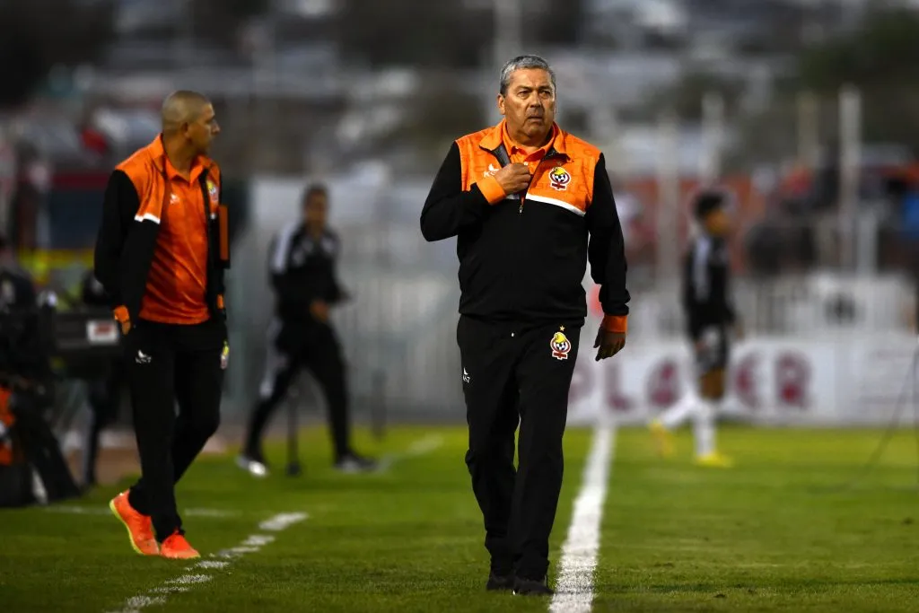 Gustavo Huerta se refirió a la situación de los jóvenes en el fútbol chileno (Foto: Alejandro Pizarro Ubilla/Photosport)