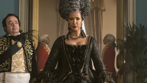 Queen Charlotte: A Bridgerton Story. (L to R) Hugh Sachs as Brimsley, Golda Rosheuvel as Queen Charlotte in episode 101 of Queen Charlotte: A Bridgerton Story.