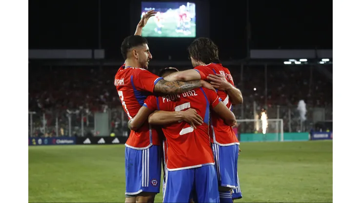 La Roja jugará en el Monumental el 2023 y dan luces de la vuelta al Estadio Nacional.