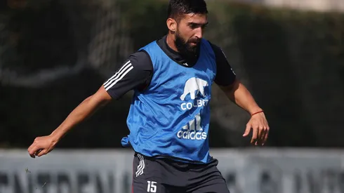 Emiliano Amor volvió a jugar tras meses lesionado en Colo Colo