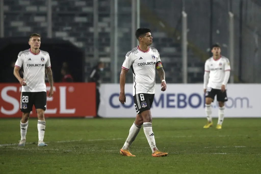 Esteban Pavez sería baja en Colo Colo para el partido ante Palestino por Copa Chile (Foto: Photosport)
