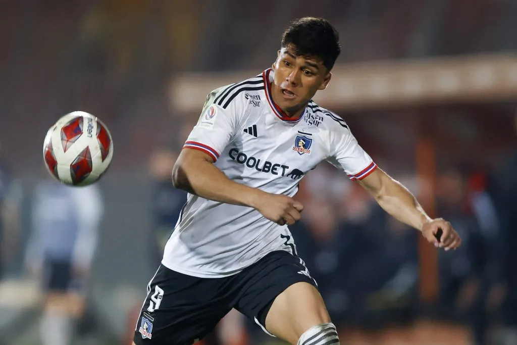 Damián Pizarro podría partir de Colo Colo a Europa (Foto: Photosport)