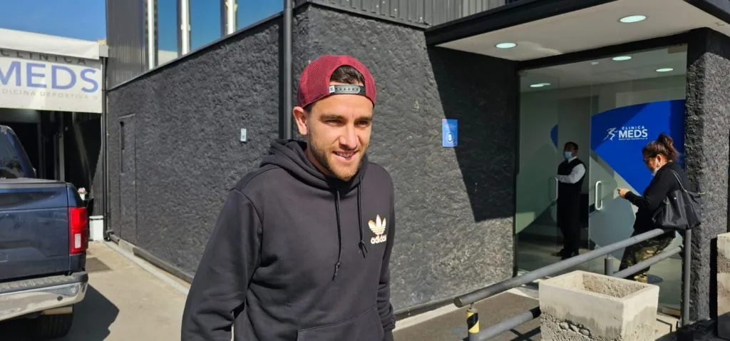 Zaldivia saliendo de la Clínica Meds (Radio ADN)